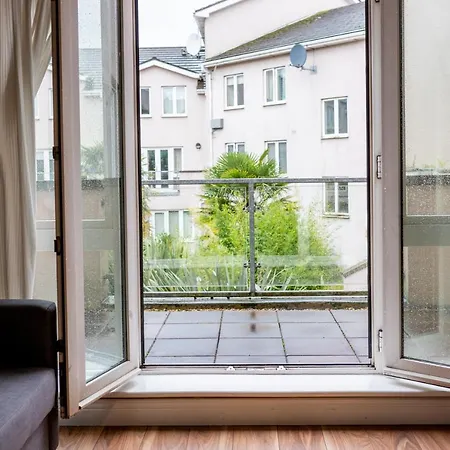 Orchard Way, Shared With An Amazing Double Bedroom With Ensuite Ubytování v soukromí *