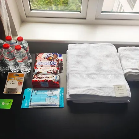 Ubytování v soukromí Orchard Way, Shared With An Amazing Double Bedroom With Ensuite *